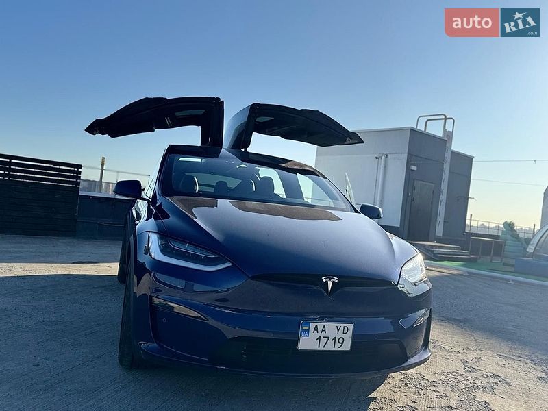 Внедорожник / Кроссовер Tesla Model X 2022 в Киеве