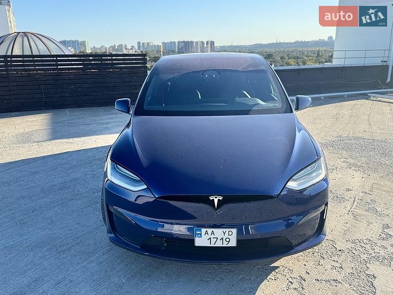 Внедорожник / Кроссовер Tesla Model X 2022 в Киеве