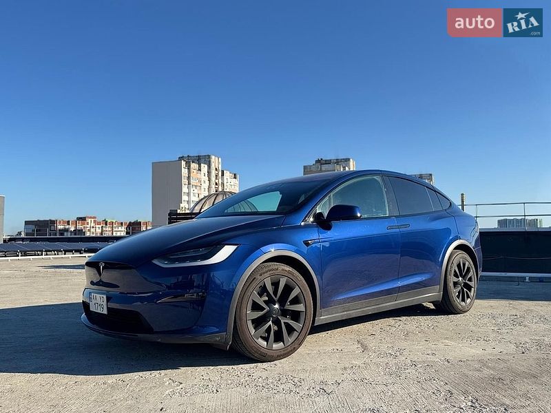 Внедорожник / Кроссовер Tesla Model X 2022 в Киеве