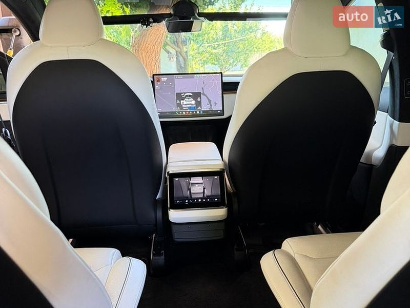 Позашляховик / Кросовер Tesla Model X 2022 в Дніпрі