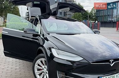 Позашляховик / Кросовер Tesla Model X 2019 в Львові