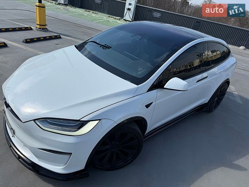 Позашляховик / Кросовер Tesla Model X 2021 в Києві