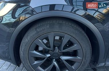 Позашляховик / Кросовер Tesla Model X 2023 в Полтаві