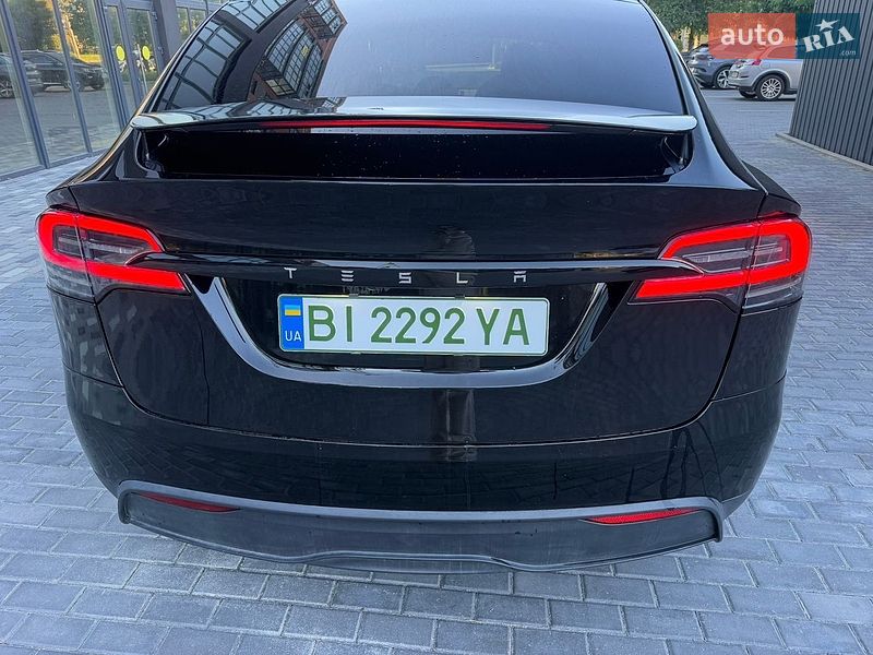 Позашляховик / Кросовер Tesla Model X 2023 в Полтаві