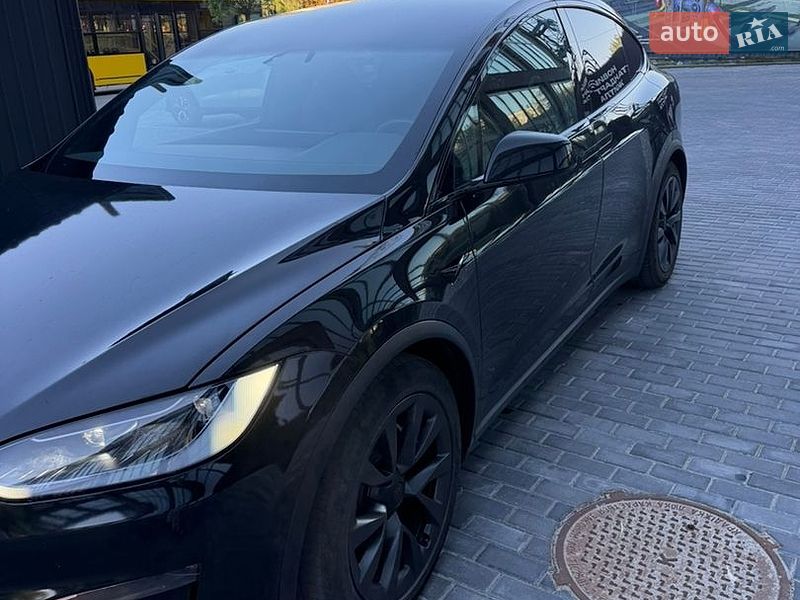 Позашляховик / Кросовер Tesla Model X 2023 в Полтаві