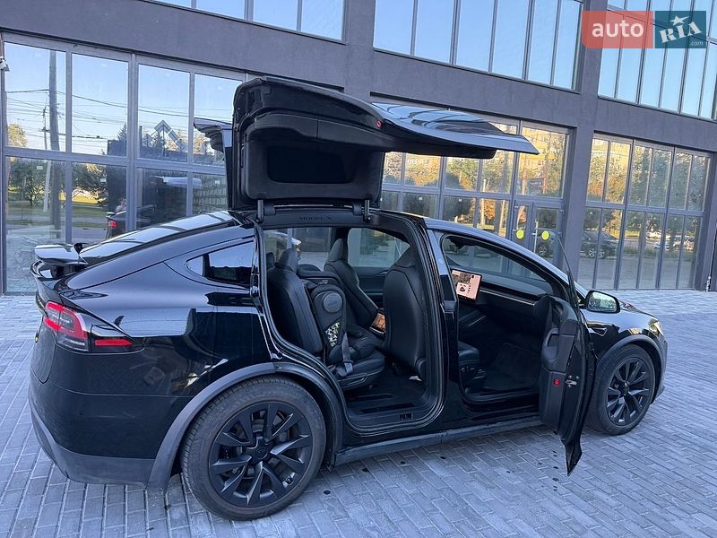 Позашляховик / Кросовер Tesla Model X 2023 в Полтаві