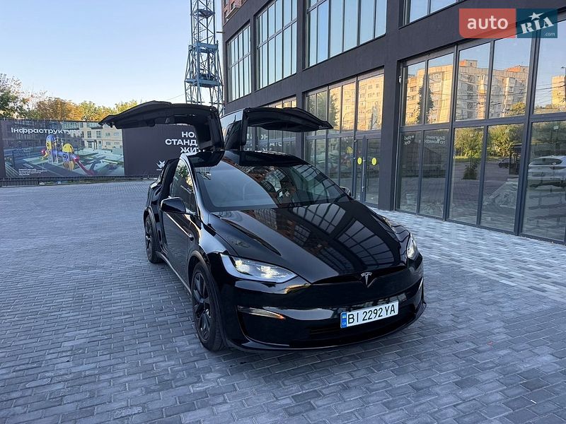 Позашляховик / Кросовер Tesla Model X 2023 в Полтаві