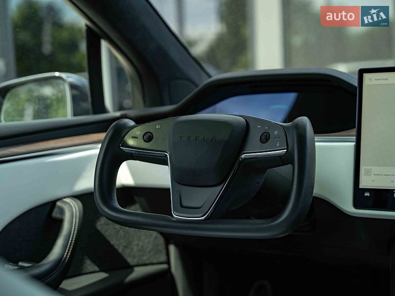 Позашляховик / Кросовер Tesla Model X 2022 в Чернівцях