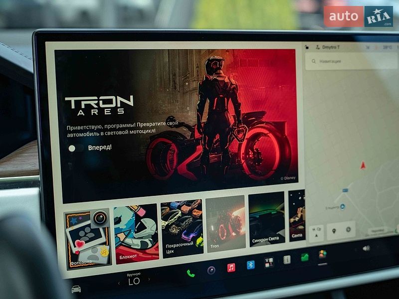 Позашляховик / Кросовер Tesla Model X 2022 в Чернівцях