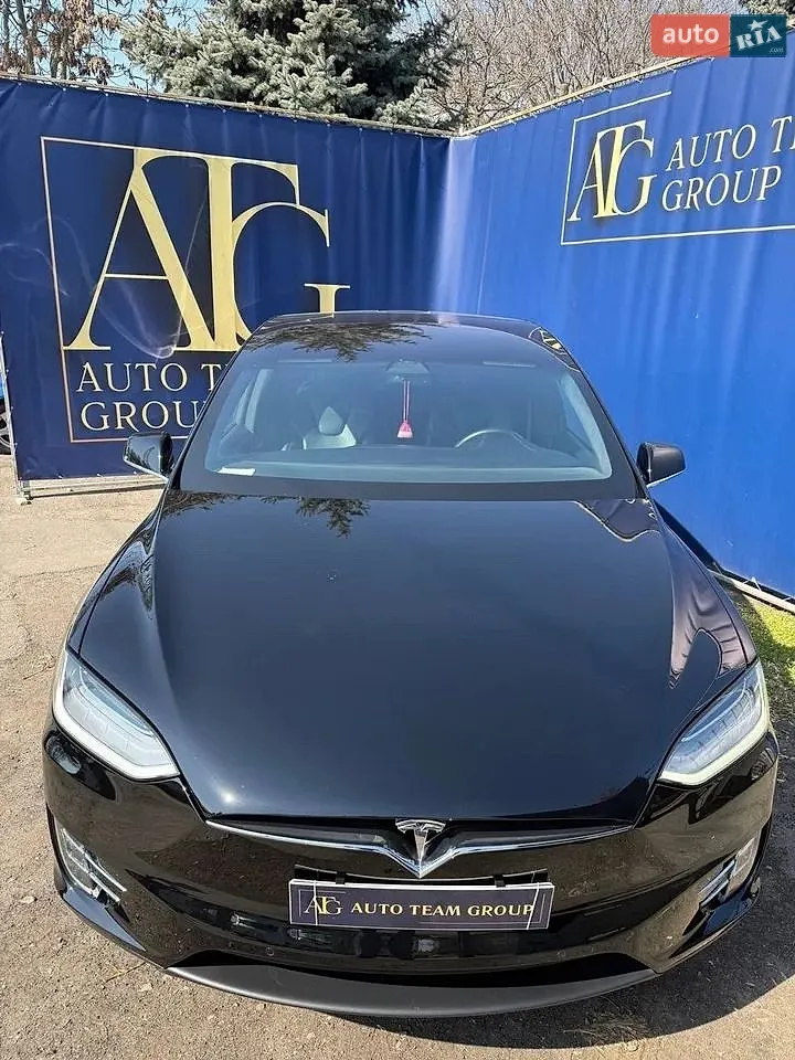 2020 Tesla Model X - мініатюра 3