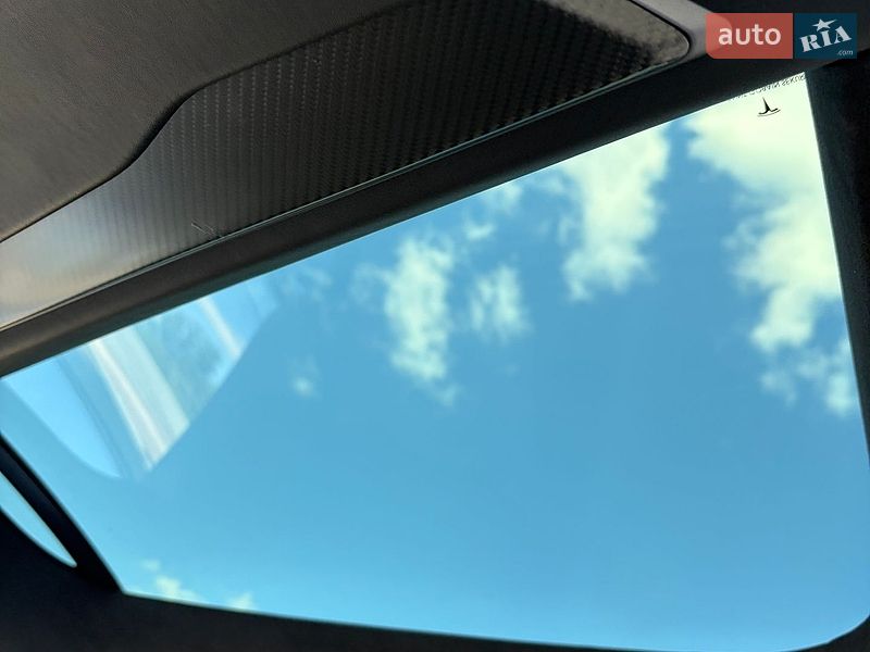 Внедорожник / Кроссовер Tesla Model X 2019 в Киеве