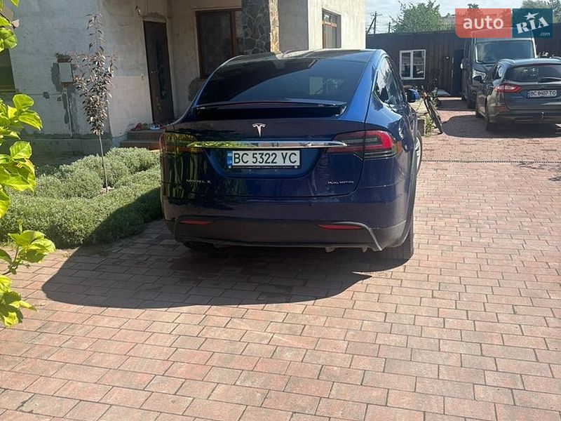 Внедорожник / Кроссовер Tesla Model X 2018 в Львове