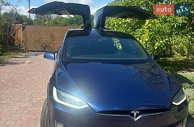 Внедорожник / Кроссовер Tesla Model X 2018 в Львове