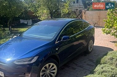 Внедорожник / Кроссовер Tesla Model X 2018 в Львове