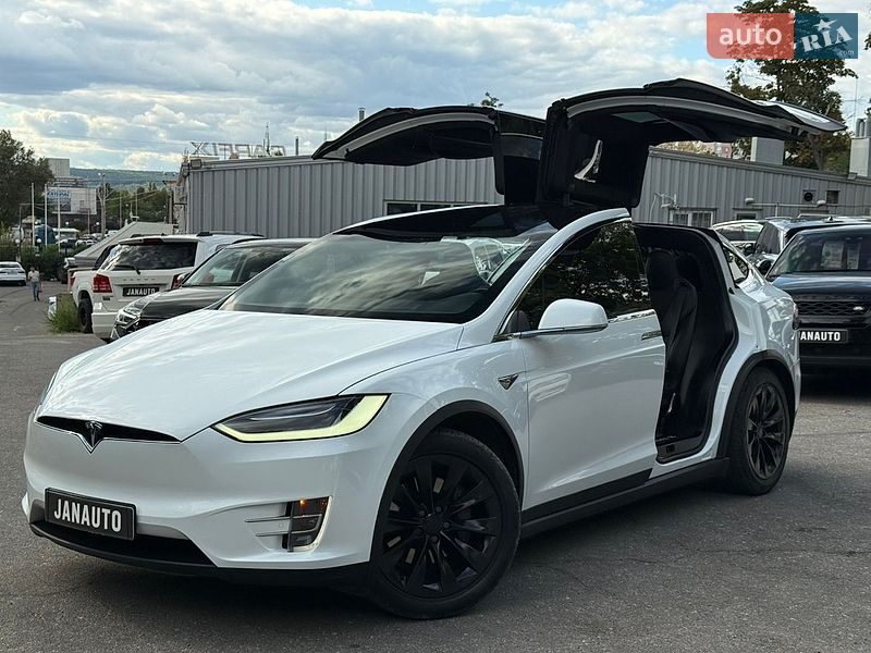 Позашляховик / Кросовер Tesla Model X 2018 в Харкові фото Позашляховик / Кросовер Tesla Model X 2018 в Харкові
