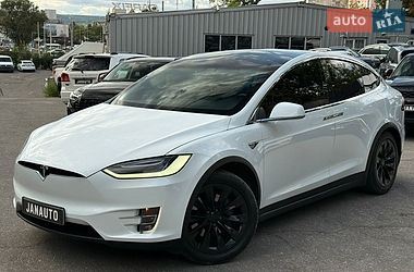 Позашляховик / Кросовер Tesla Model X 2018 в Харкові