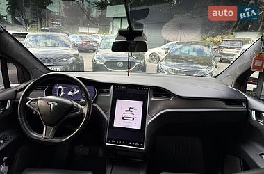 Позашляховик / Кросовер Tesla Model X 2018 в Харкові фото 6 Позашляховик / Кросовер Tesla Model X 2018 в Харкові