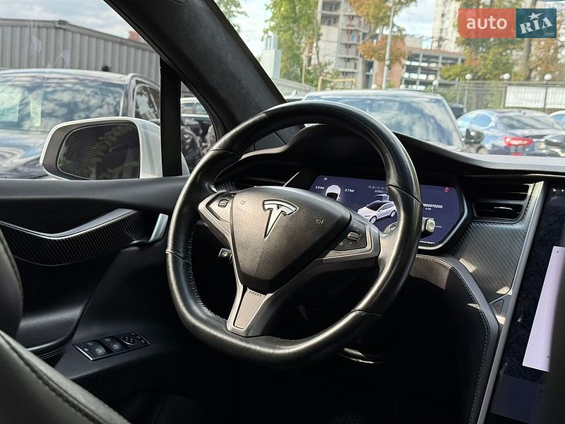 Позашляховик / Кросовер Tesla Model X 2018 в Харкові фото 7 Позашляховик / Кросовер Tesla Model X 2018 в Харкові