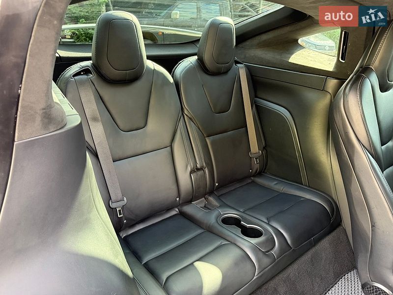Позашляховик / Кросовер Tesla Model X 2018 в Харкові фото 15 Позашляховик / Кросовер Tesla Model X 2018 в Харкові