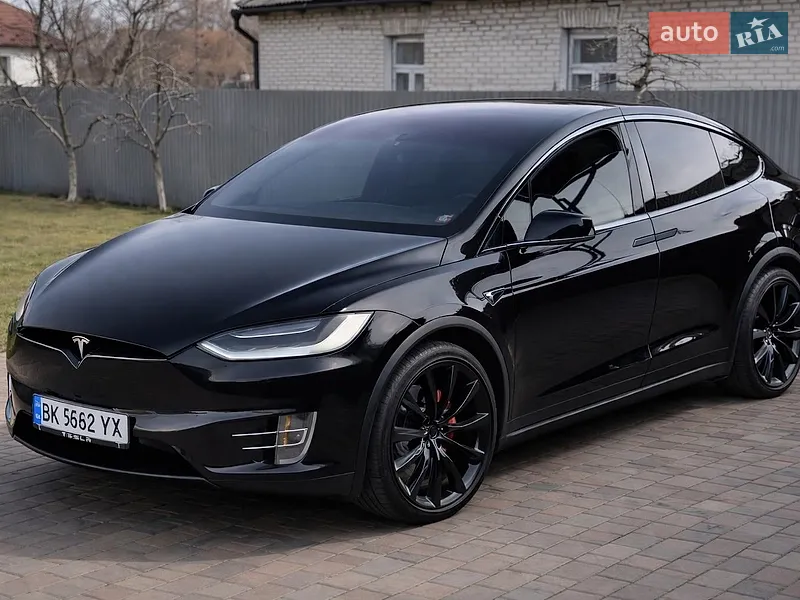 Tesla Model X 2016