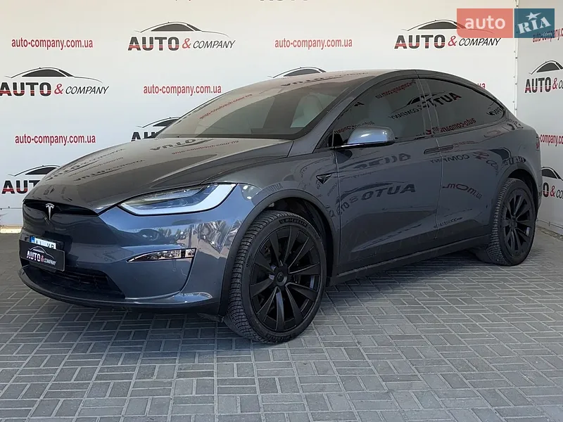 Tesla Model X