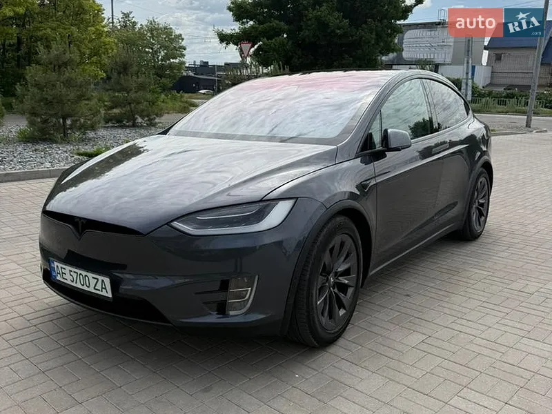 Tesla Model X