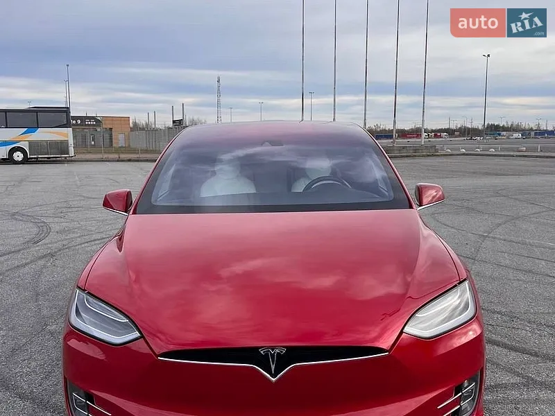 Tesla Model X