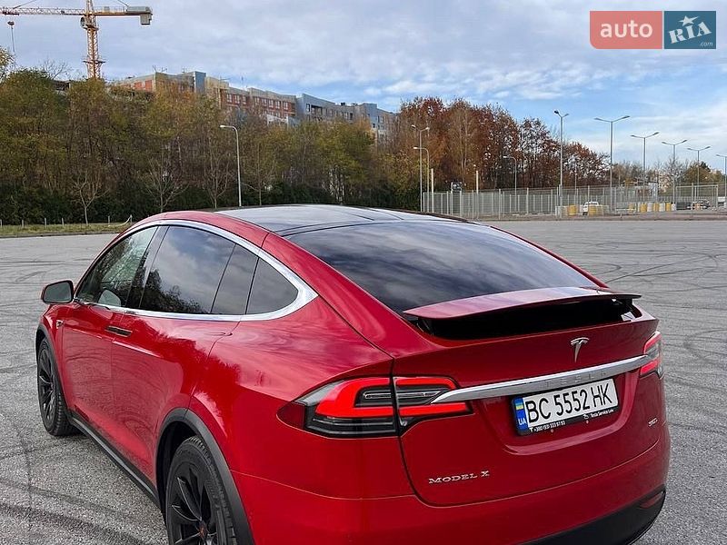Внедорожник / Кроссовер Tesla Model X 2016 в Львове
