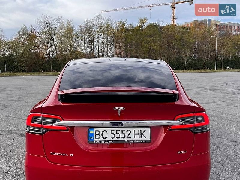 Внедорожник / Кроссовер Tesla Model X 2016 в Львове