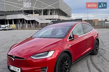 Внедорожник / Кроссовер Tesla Model X 2016 в Львове