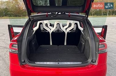 Внедорожник / Кроссовер Tesla Model X 2016 в Львове