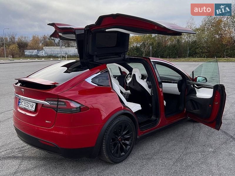 Внедорожник / Кроссовер Tesla Model X 2016 в Львове