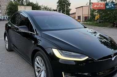 Позашляховик / Кросовер Tesla Model X 2018 в Запоріжжі