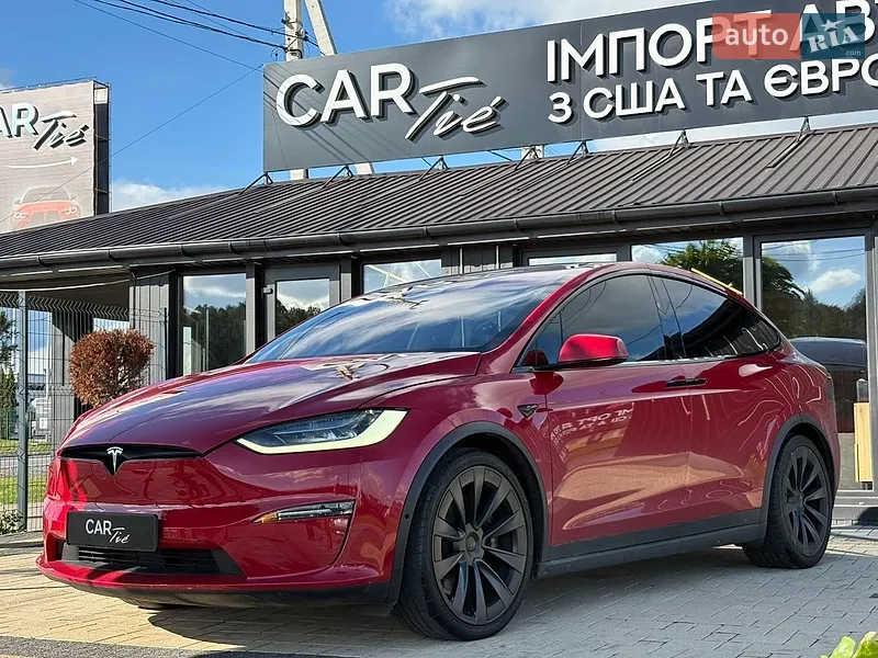 Tesla Model X 2022
