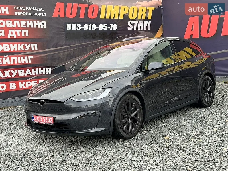 Tesla Model X