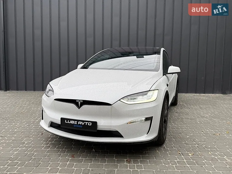 Tesla Model X