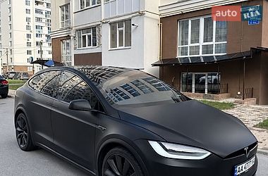 Позашляховик / Кросовер Tesla Model X 2016 в Чернігові
