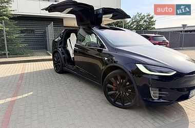 Внедорожник / Кроссовер Tesla Model X 2017 в Львове