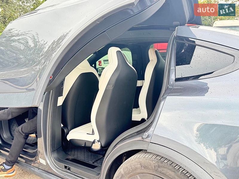 Внедорожник / Кроссовер Tesla Model X 2022 в Одессе