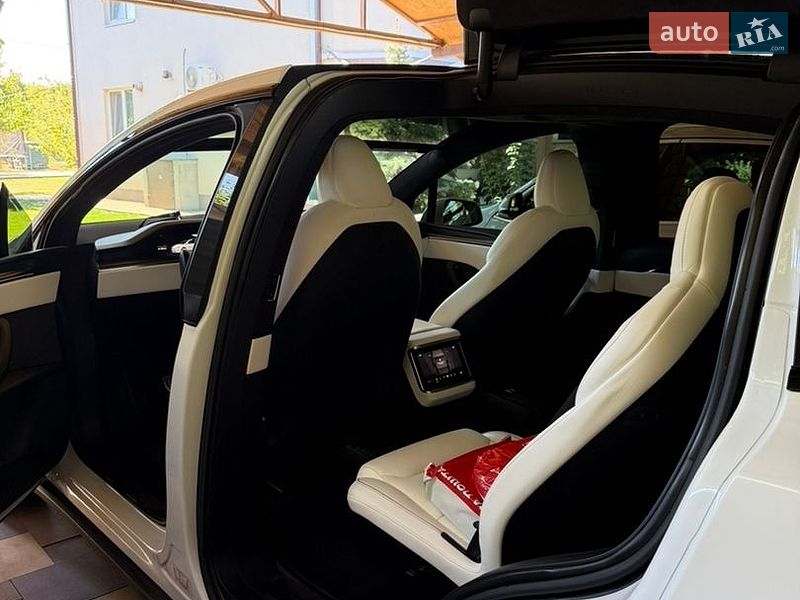 Внедорожник / Кроссовер Tesla Model X 2022 в Днепре