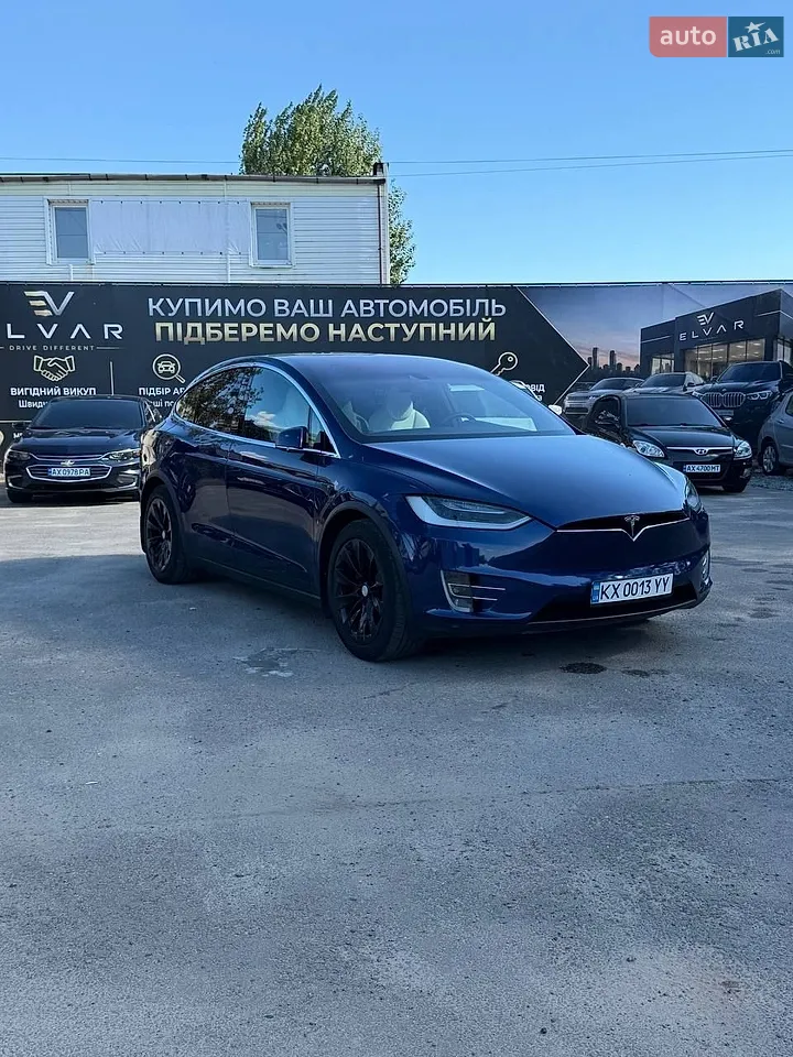 Позашляховик / Кросовер Tesla Model X 2016 в Харкові фото 5