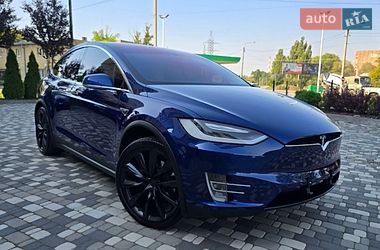 Позашляховик / Кросовер Tesla Model X 2016 в Харкові