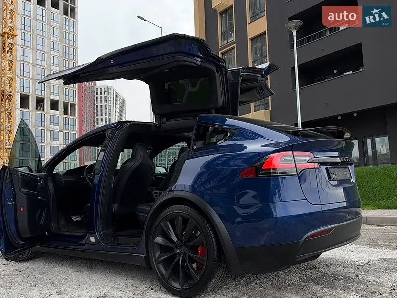 Tesla Model X