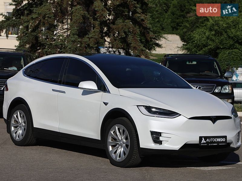 Внедорожник / Кроссовер Tesla Model X 2019 в Харькове