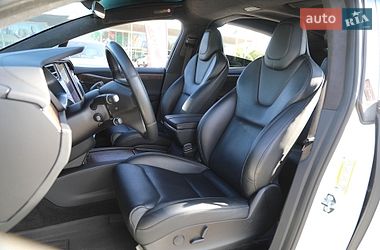 Внедорожник / Кроссовер Tesla Model X 2019 в Харькове