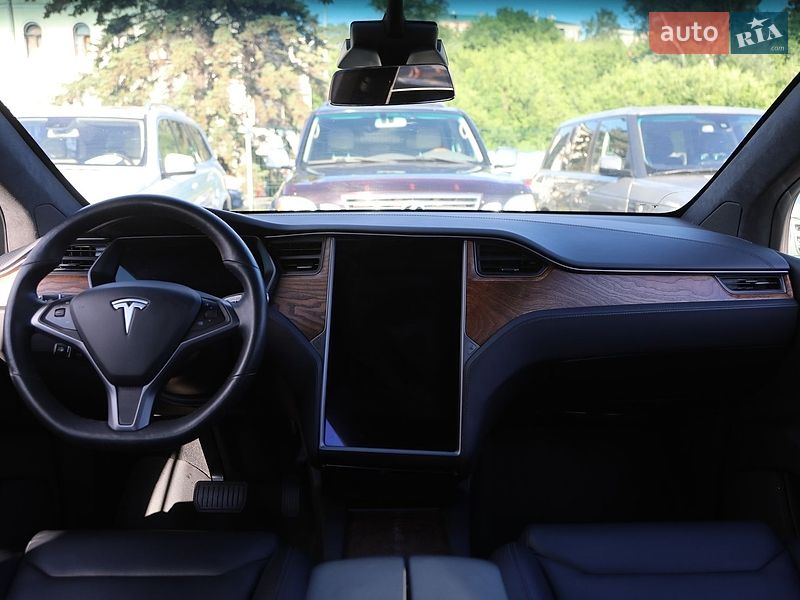 Внедорожник / Кроссовер Tesla Model X 2019 в Харькове