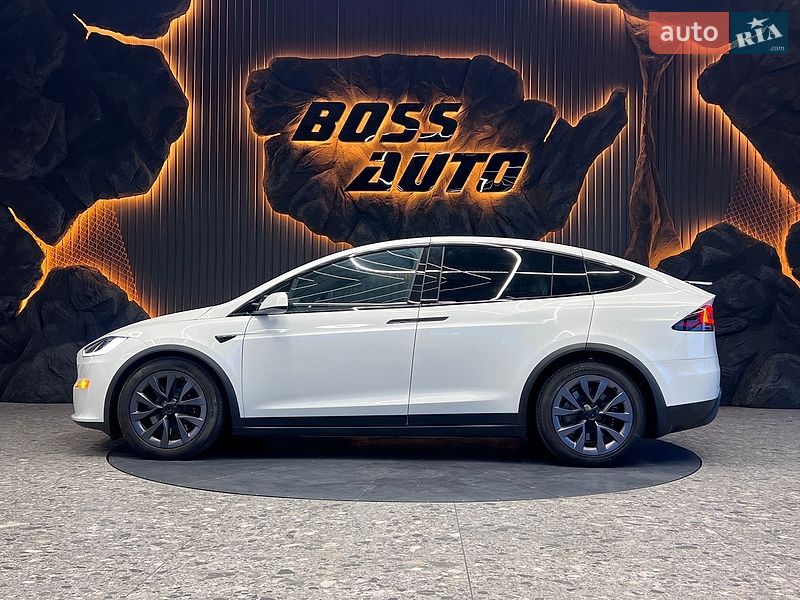 Внедорожник / Кроссовер Tesla Model X 2025 в Львове