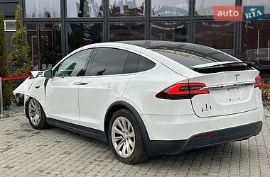 Внедорожник / Кроссовер Tesla Model X 2016 в Львове фото 8 Внедорожник / Кроссовер Tesla Model X 2016 в Львове
