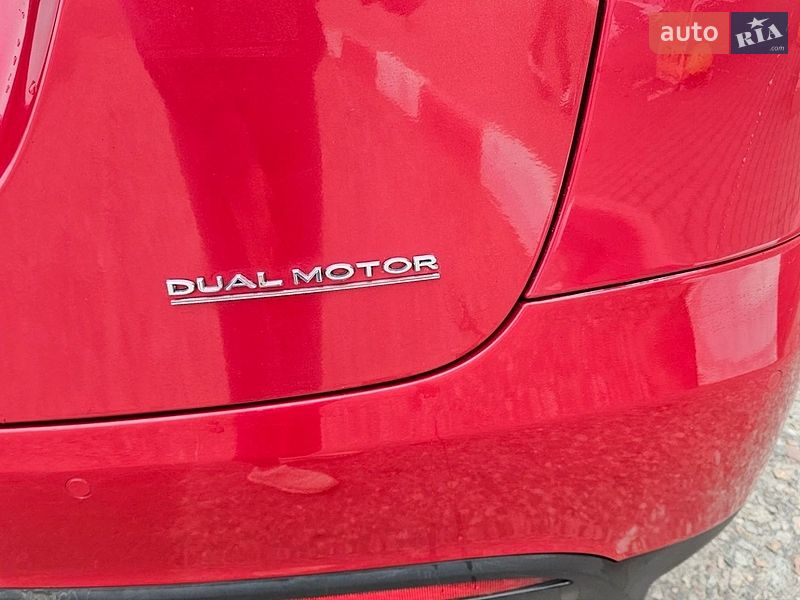 Позашляховик / Кросовер Tesla Model X 2019 в Одесі фото 8 Позашляховик / Кросовер Tesla Model X 2019 в Одесі