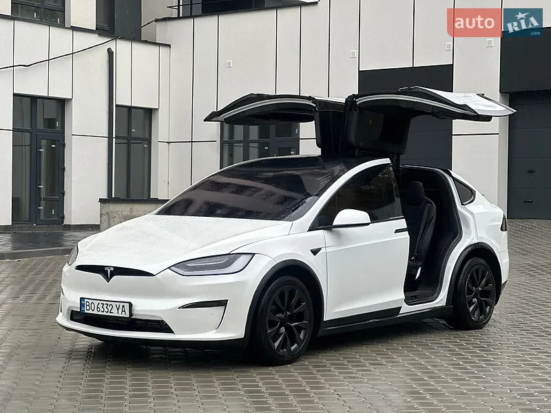 Tesla Model X